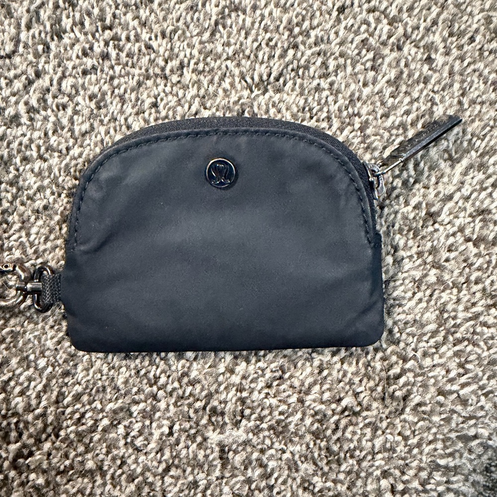lululemon athletica Black Key & Card Holder